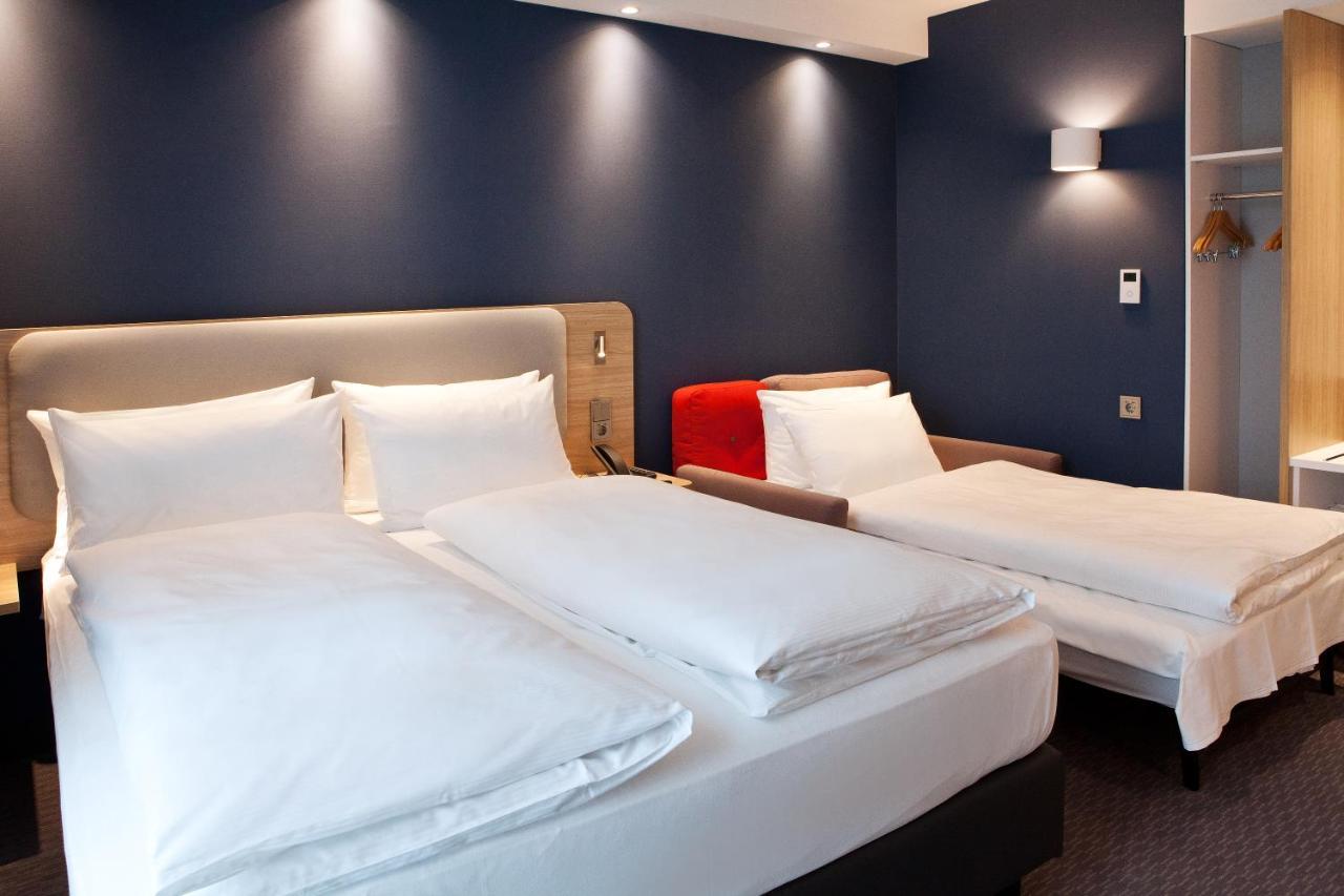 Holiday Inn Express - Offenburg By Ihg Dış mekan fotoğraf