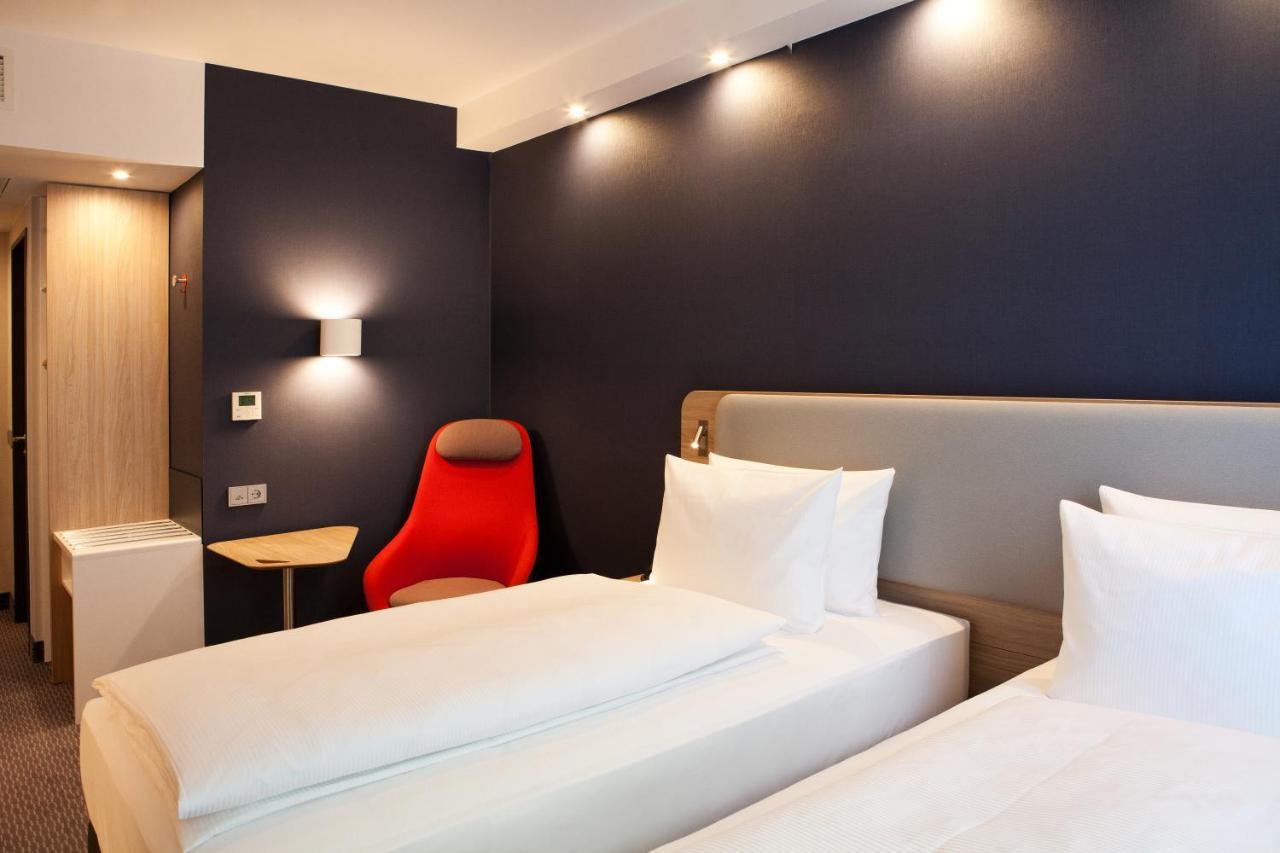 Holiday Inn Express - Offenburg By Ihg Dış mekan fotoğraf
