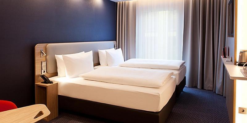 Holiday Inn Express - Offenburg By Ihg Dış mekan fotoğraf